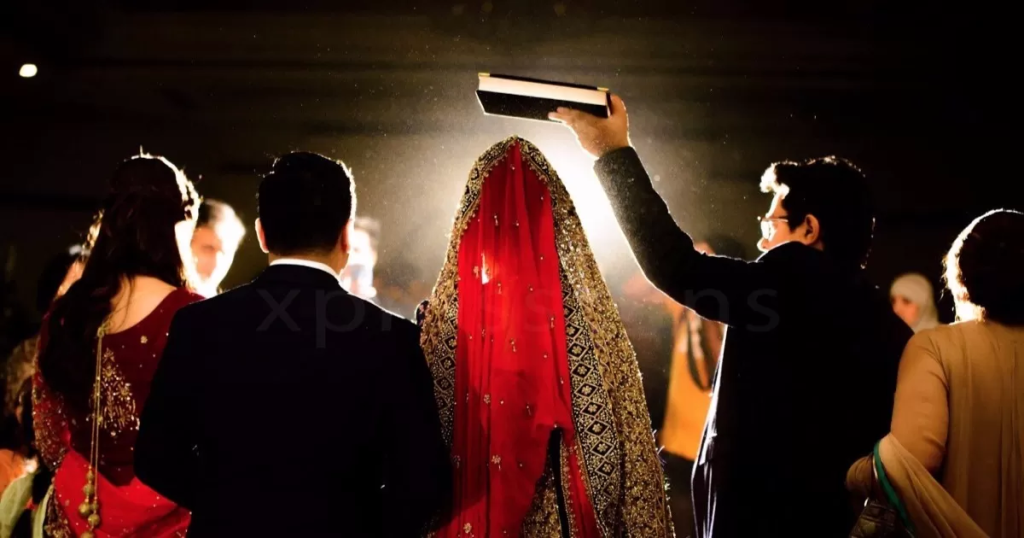Holding Quran Over Bride’s Head Is Islamic Or Not